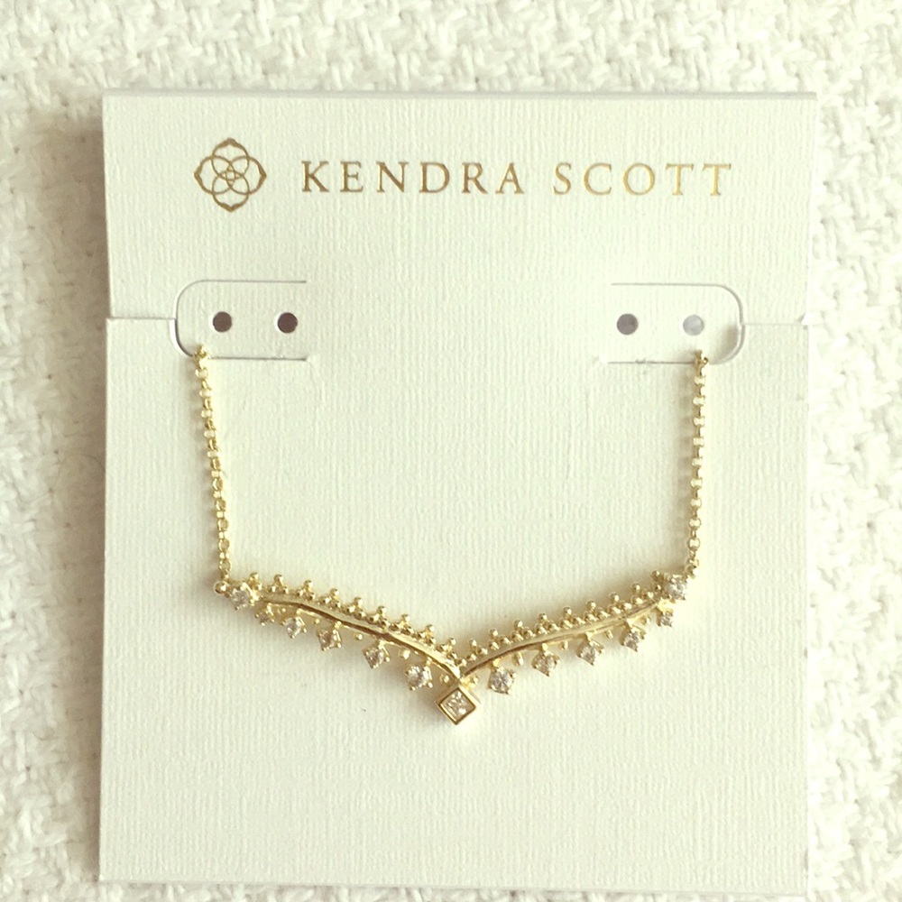 Kendra Scott gold necklace